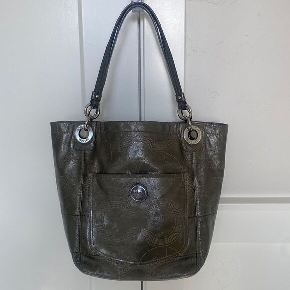 Coach Women’s Patent Leather Gray Stitched Monogram Top Zip Shoulder Handbag - Picture 1 of 16